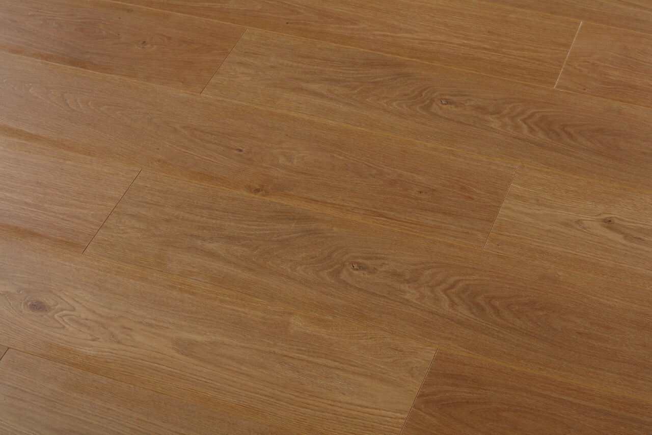 12mm 1.897sqm Amber Oak Standard Laminate Flooring 158